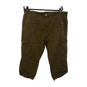 Green cargo capris size 2X